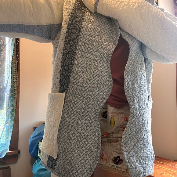 Handmade Stylish Quilted patch Women's Jacket in Blue and White - Picture 5 of 15